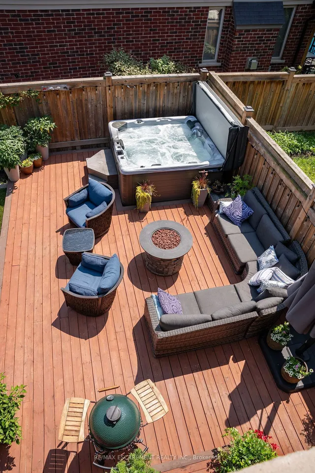 Additional image 19 of 412 Annalee Dr