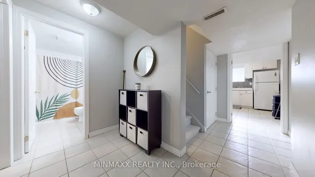 Additional image 31 of 1387 Marshall Cres