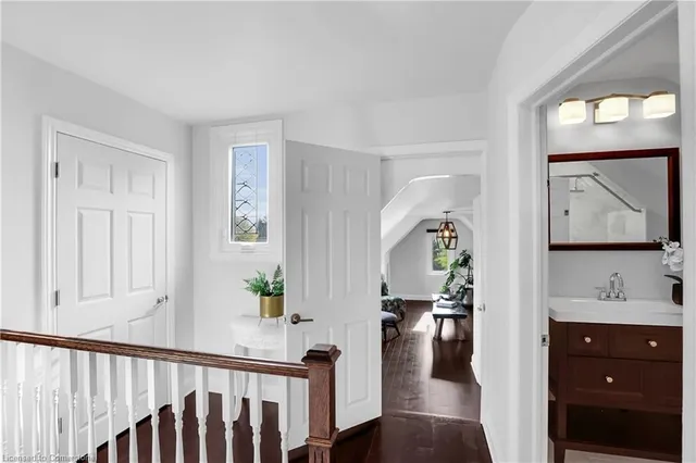 Additional image 28 of 2104 Highway 56