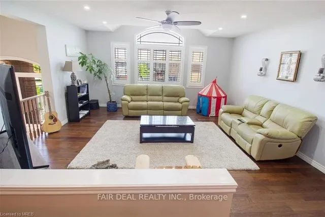 Additional image 27 of 147 Pelech Cres