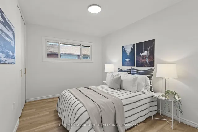 Additional image 17 of 20 Burfield Ave