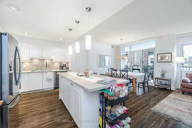 Additional image 14 of 399 Elizabeth St Unit 210