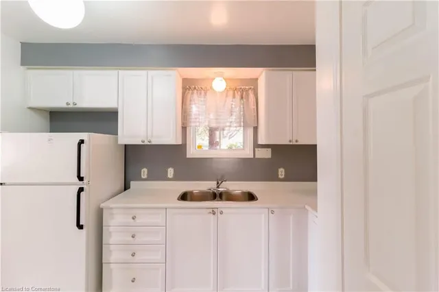 Additional image 14 of 331 Silverbirch Blvd