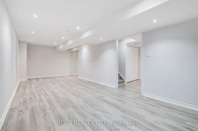 Additional image 32 of 229 Cedric Terr