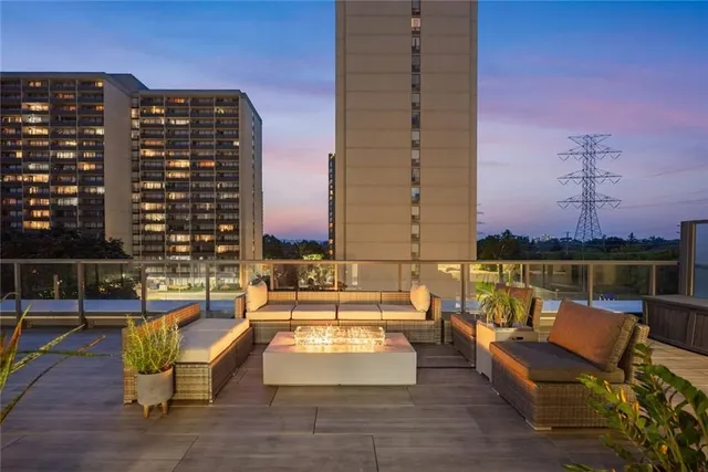 Additional image 40 of 500 BROCK Ave Unit 302