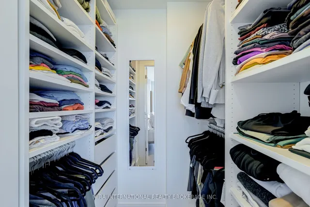 Additional image 18 of 30 Inn On The Park Dr Unit 3003