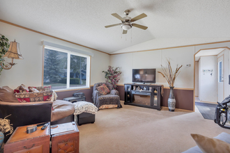 Additional image 2 of 44 4402 48 Avenue