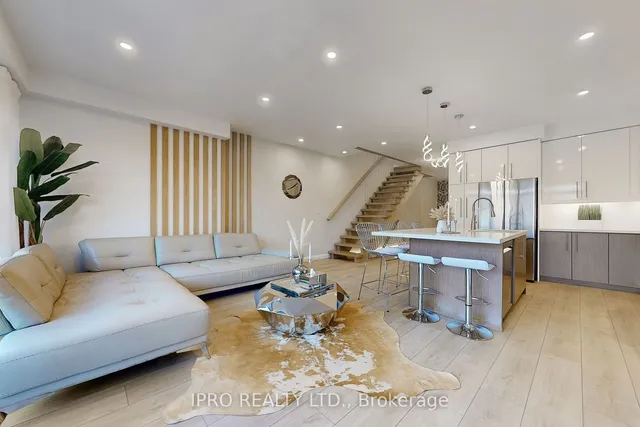 Additional image 10 of 35 Midhurst Hts Unit 30