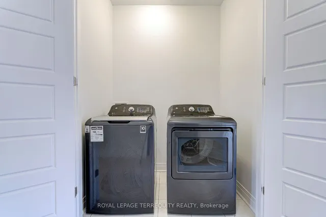 Additional image 28 of 945 Chestnut Hts