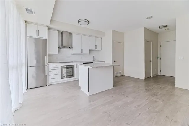 Additional image 20 of 2087 Fairview St Unit 2007