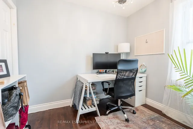 Additional image 15 of 702 SEVENTH Ave