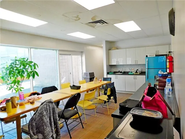 Additional image 14 of 7076 MCNIVEN Rd