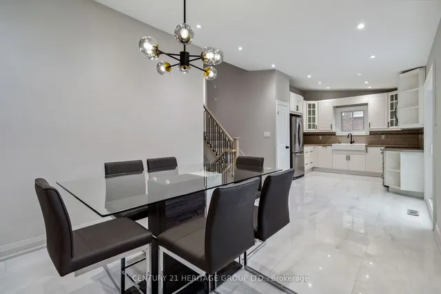 Additional image 9 of 734 Robertson Cres