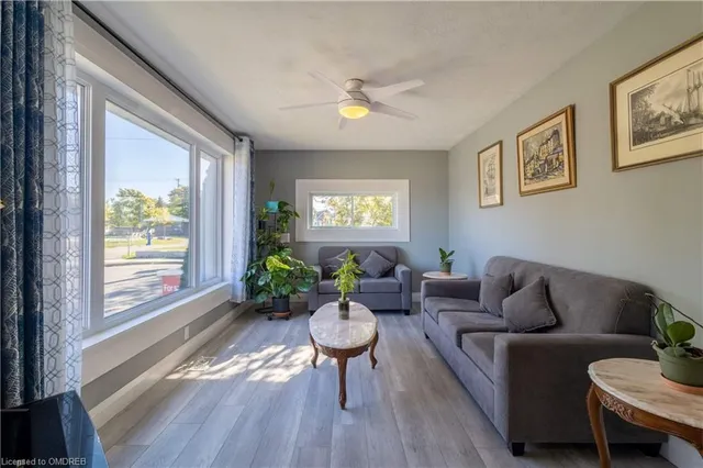 Additional image 29 of 55 Allan Ave