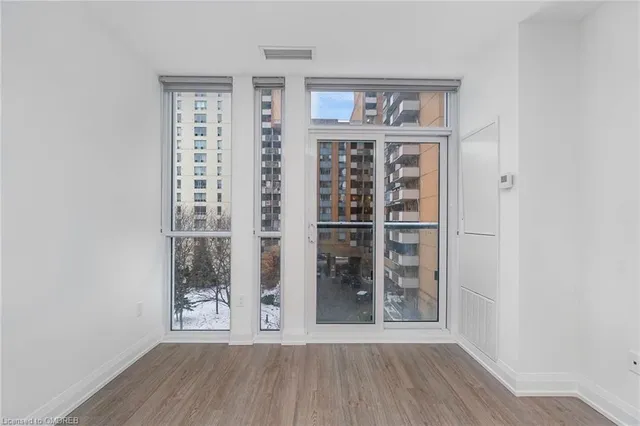 Additional image 5 of 77 MUTUAL St