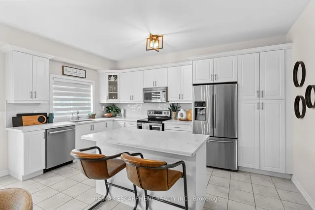 Additional image 14 of 7 Savage Dr