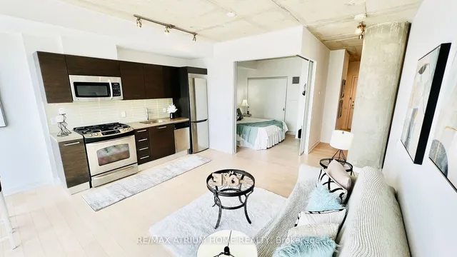 Additional image 13 of 318 King St Unit 508