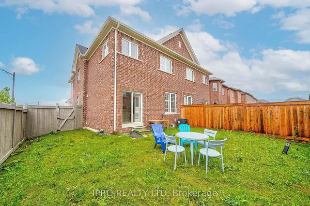 Additional image 30 of 566 BESSBOROUGH Dr
