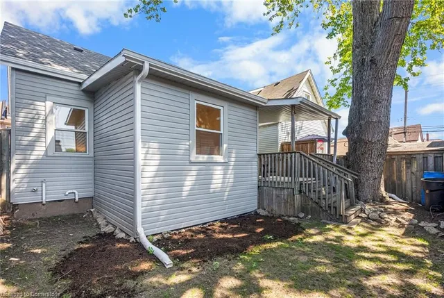 Additional image 33 of 180 Wood St