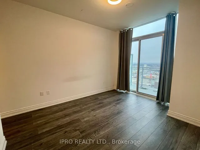 Additional image 15 of 1050 main St Unit 1212