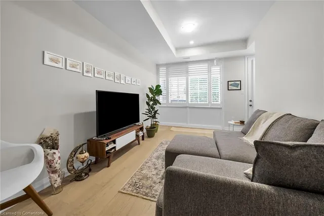 Additional image 11 of 12 Blanshard St Unit 203