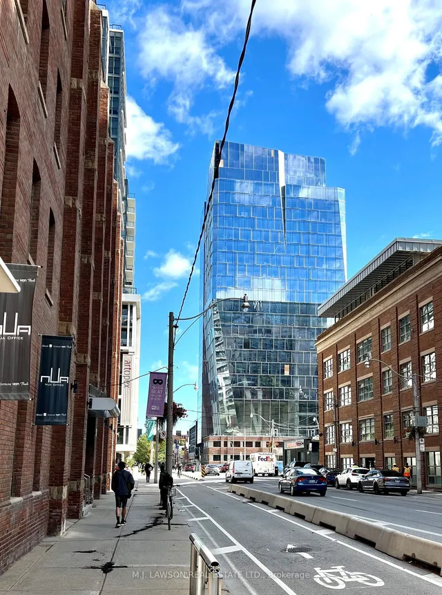 Additional image 10 of 80 Sherbourne St Unit 101