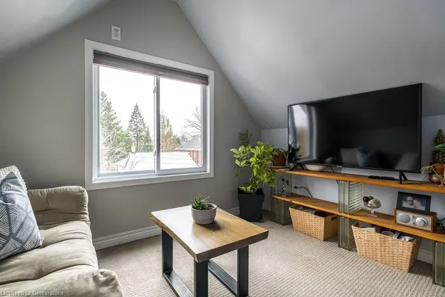 Additional image 31 of 48 Macaulay St