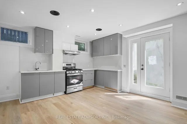 Additional image 30 of 69 Fenwood Hts