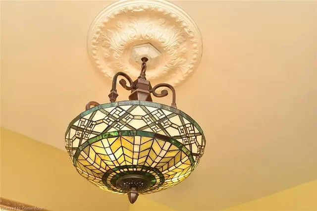 Additional image 12 of 275 Main St