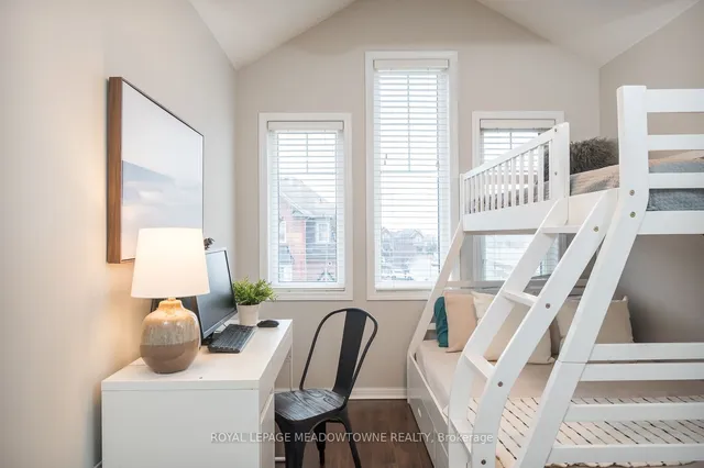 Additional image 28 of 769 Challinor Terr