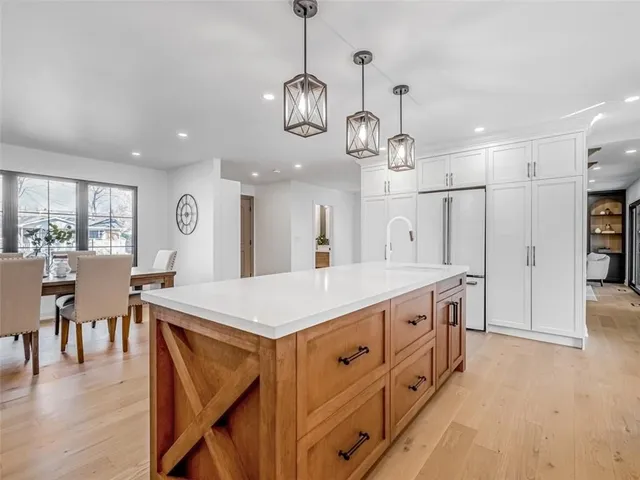 Additional image 9 of 5502 EATON Ave