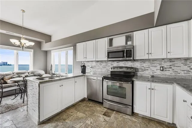 Additional image 29 of 491-493 Dewitt Rd