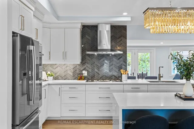 Additional image 8 of 4017 Grapehill Ave