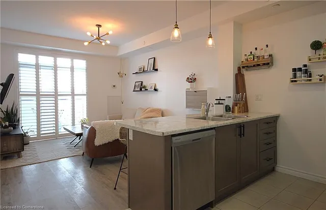 Additional image 4 of 101 Shoreview Pl Unit 519