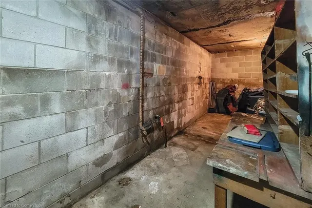 Additional image 33 of 419 Red Oak Ave