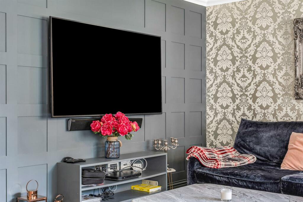 Additional image 11 of The Drive, Welwyn