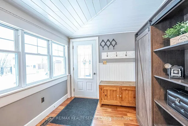 Additional image 17 of 112 Court St