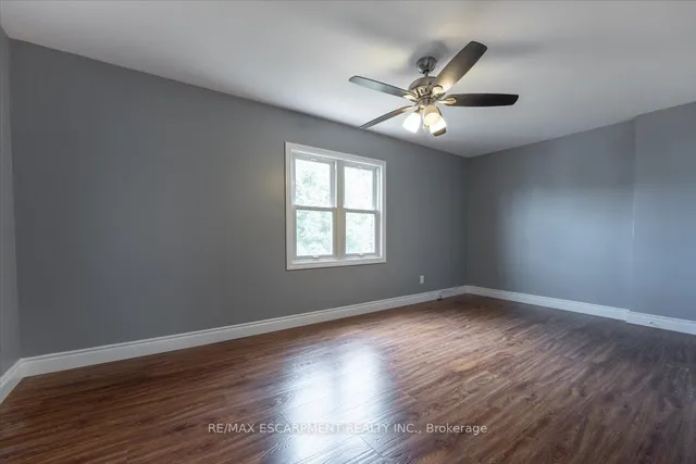 Additional image 17 of 36 Sumach St