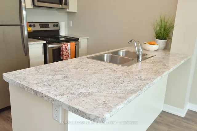 Additional image 9 of 101 Shoreview Pl Unit 214