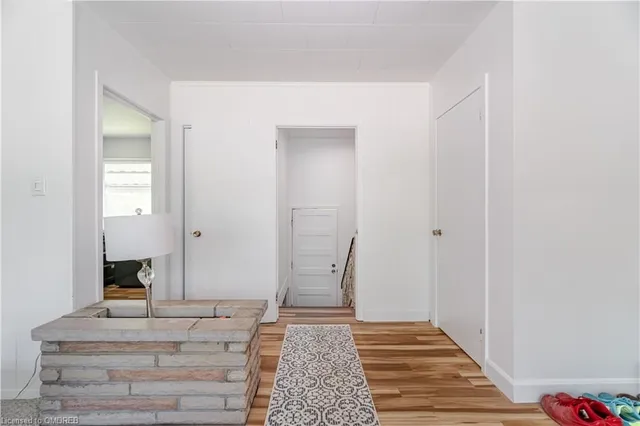 Additional image 26 of 2149 Caroline St