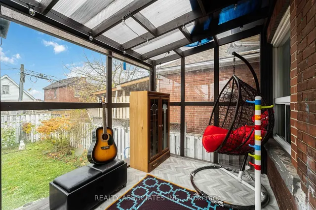 Additional image 33 of 49 Connaught Ave