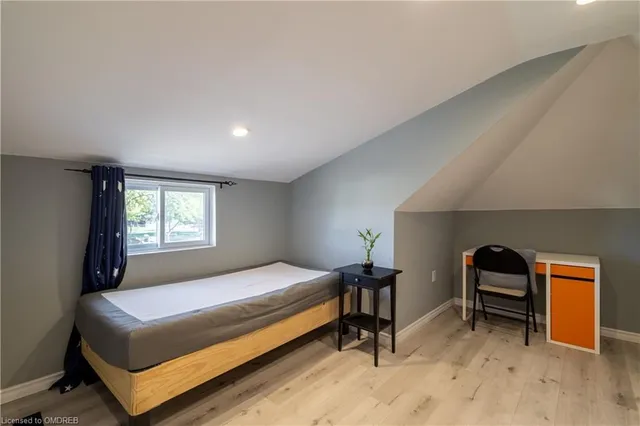 Additional image 17 of 55 Allan Ave