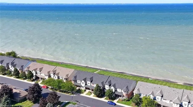 515 North Service Rd Unit 23