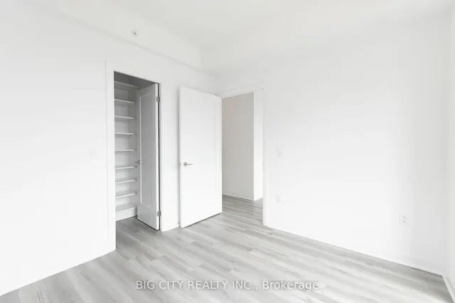 Additional image 8 of 3220 Sheppard Ave Unit 218