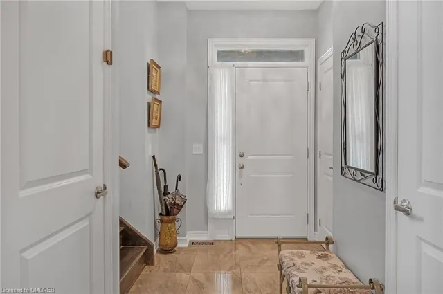 Additional image 8 of 93 Southshore Crescent