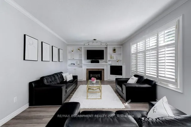 Additional image 9 of 35 Lido Dr