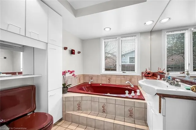 Additional image 25 of 54 Little John Rd