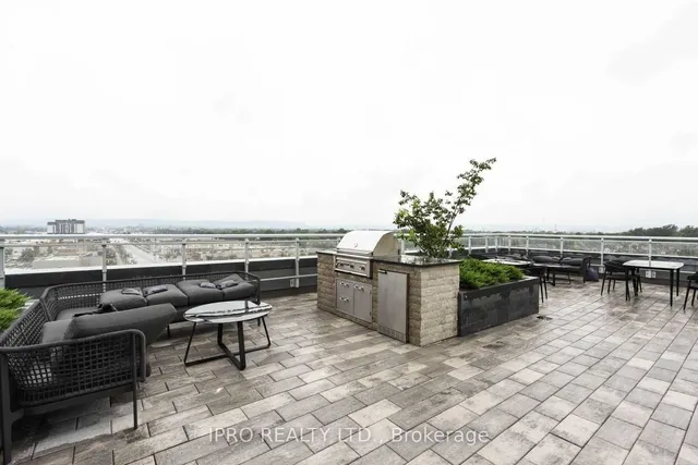 Additional image 29 of 1050 Main St Unit 223