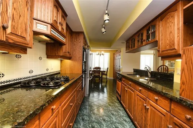 Additional image 18 of 980 Golf Links Rd Unit 309