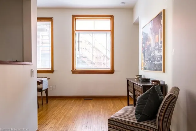 Additional image 21 of 218 Bay St